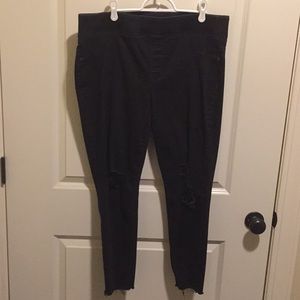 Old Navy Women’s Mid-rise rock star jeggings